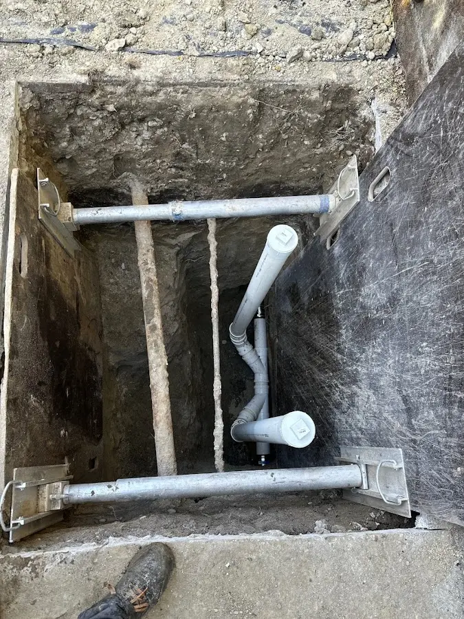 Experienced plumber completing Drain Cleaning work in Cherry Creek
